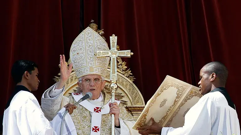 La Bendición en la Misa: Un Acto de Gracia y Consuelo - Cómo dan la bendición los sacerdotes bendicion en la misa - Cómo dan la bendición los sacerdotes
