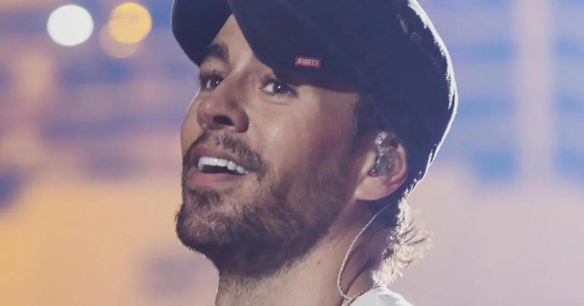 Enrique Iglesias y la Compleja Relación con su Padre: Una Historia de Éxito, Conflicto y Reconciliación - Cómo es la relacion de Enrique Iglesias con su padre enrique iglesia papa - Cómo es la relacion de Enrique Iglesias con su padre