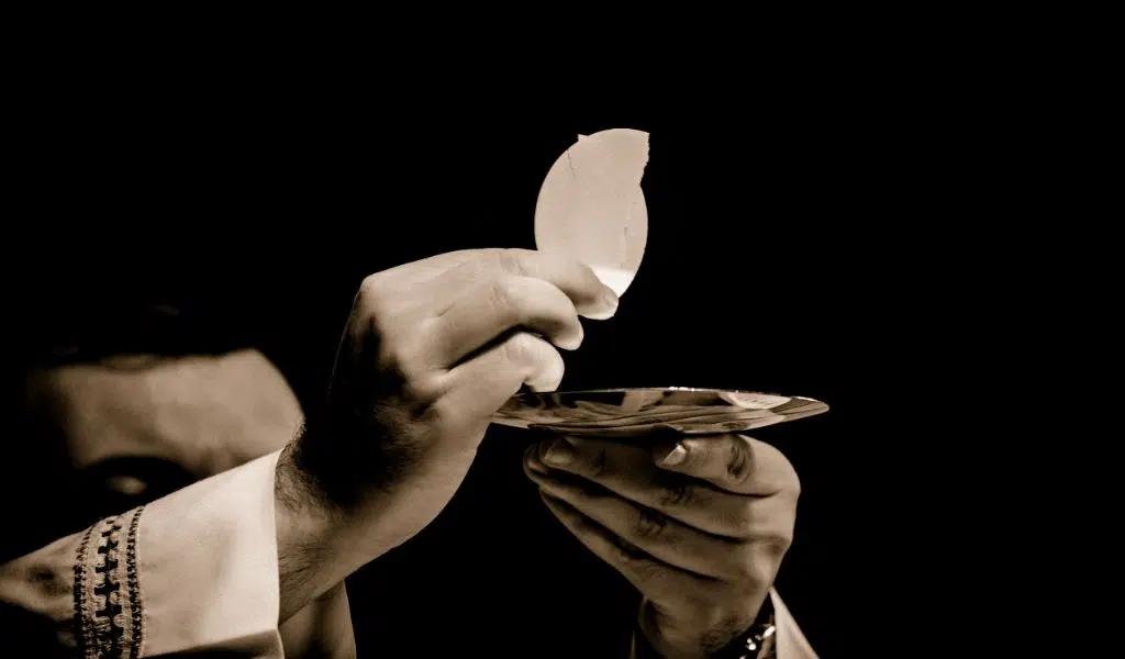Otro nombre con el que se conoce a la Misa: Un viaje a través de la historia y la fe - Cómo llamar a la Misa otro nombre con el que se conoce a la misa - Cómo llamar a la Misa