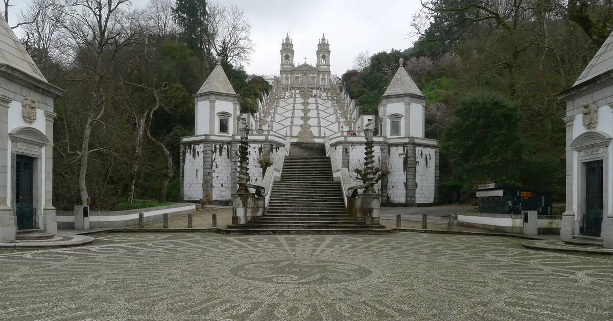 Iglesia Bom Jesus: Un Viaje Espiritual a Través de la Historia y la Fe - Cómo llegar al Santuario de Bom Jesús iglesia bom jesus - Cómo llegar al Santuario de Bom Jesús