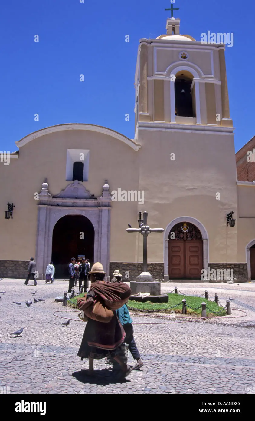 Iglesia de La Merced: Un Refugio de Fe y Esperanza en La Paz - Cómo se llama el Cristo de La Merced iglesia la merced la paz - Cómo se llama el Cristo de La Merced