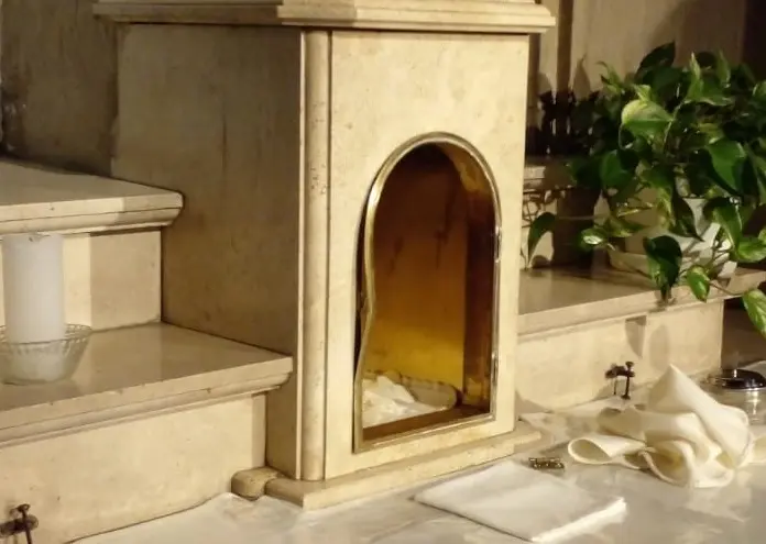 La Iglesia Sagrada Familia de Saavedra: Un Faro de Fe y Comunidad - Cómo se llama el sacerdote de la Sagrada Familia iglesia sagrada familia saavedra - Cómo se llama el sacerdote de la Sagrada Familia