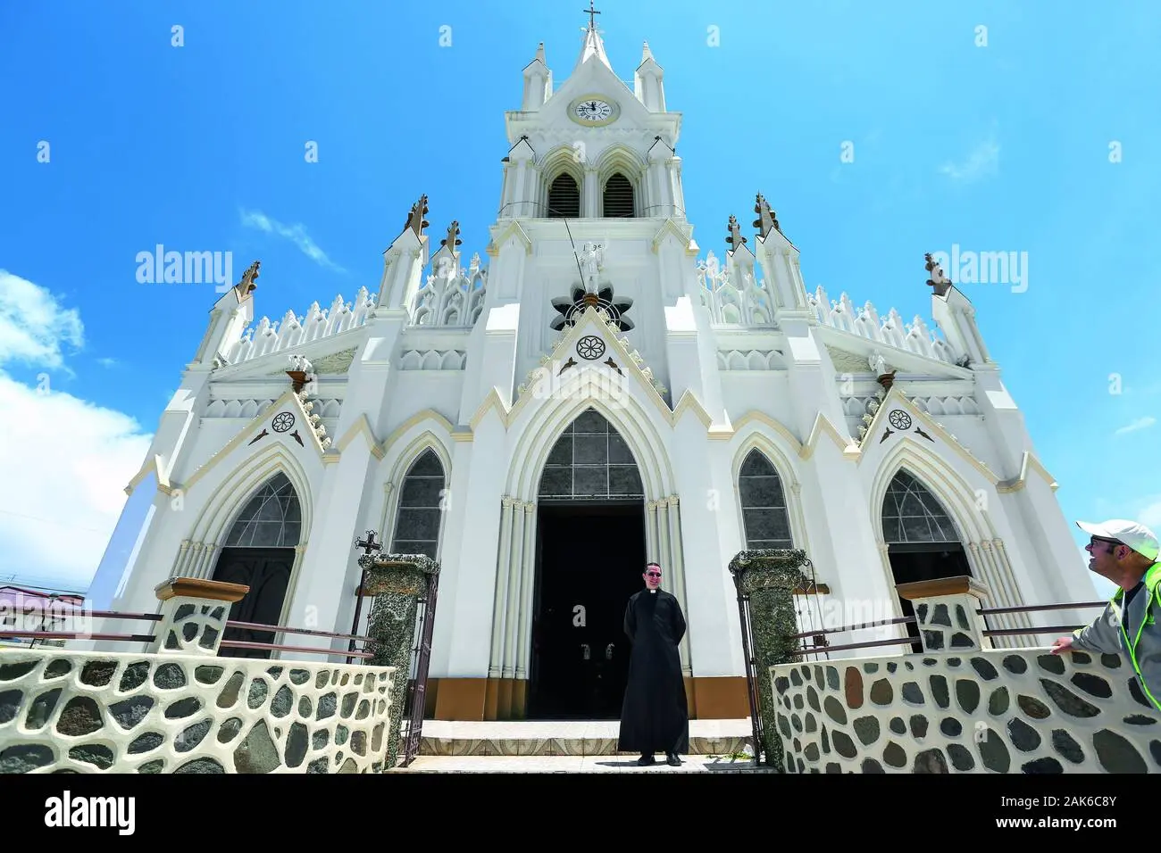 La Iglesia de San Isidro Labrador: Un Icono de Fe y Tradición en Heredia - Cómo se llama la iglesia central de Heredia iglesia de san isidro de heredia - Cómo se llama la iglesia central de Heredia