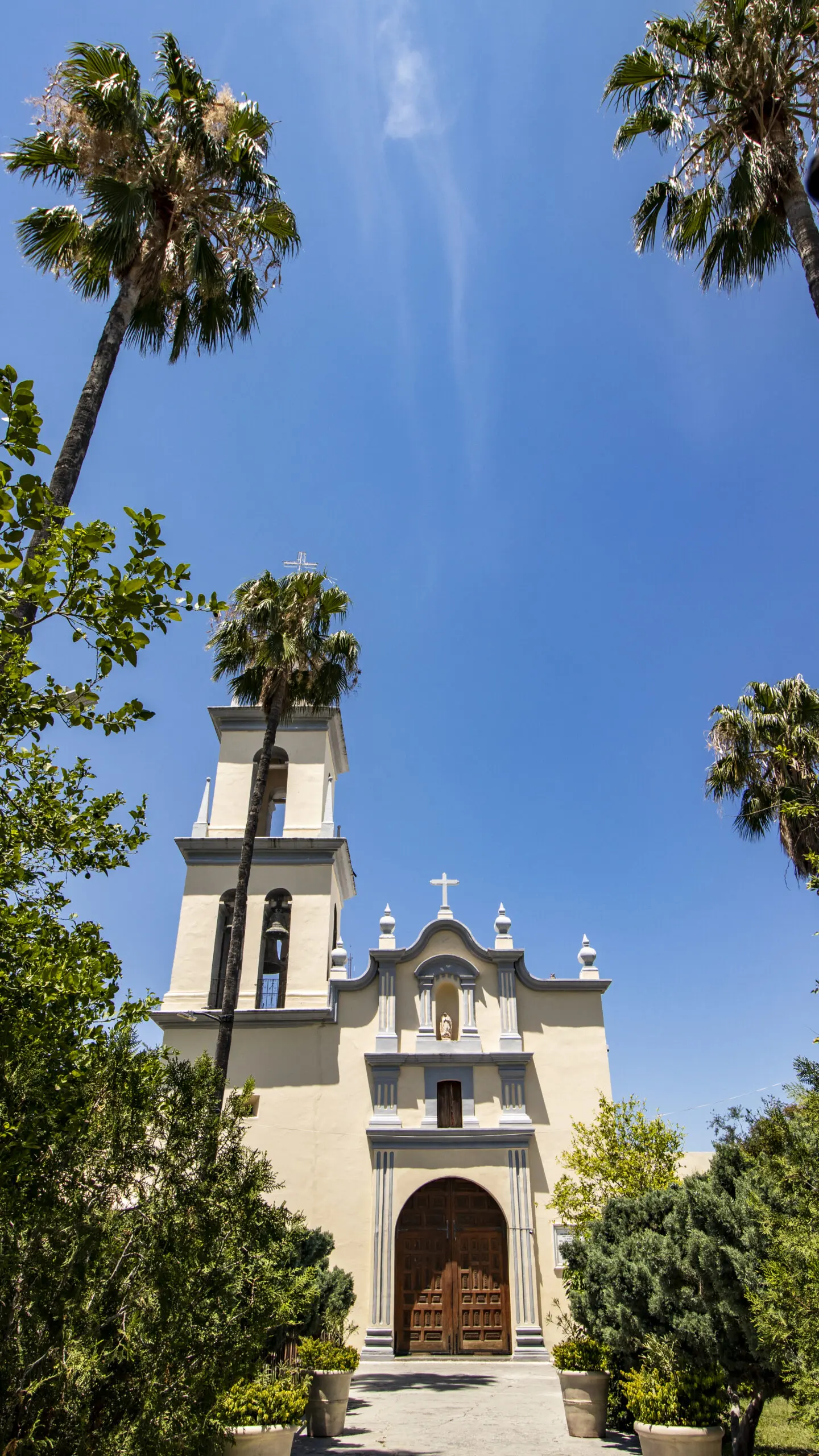 Las Victorias de la Fe: Un Recorrido por Iglesias Emblemáticas - Cómo se llama la iglesia de Salinas Victoria las victorias iglesia - Cómo se llama la iglesia de Salinas Victoria