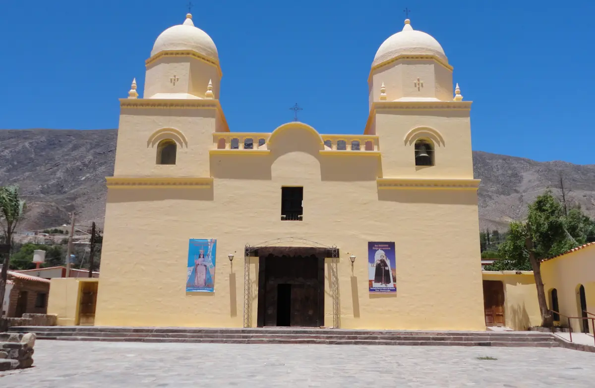 Iglesia de Tilcara: Un Viaje a la Historia y la Fe en la Quebrada de Humahuaca - Cómo se llama la iglesia de Tilcara iglesia de tilcara - Cómo se llama la iglesia de Tilcara