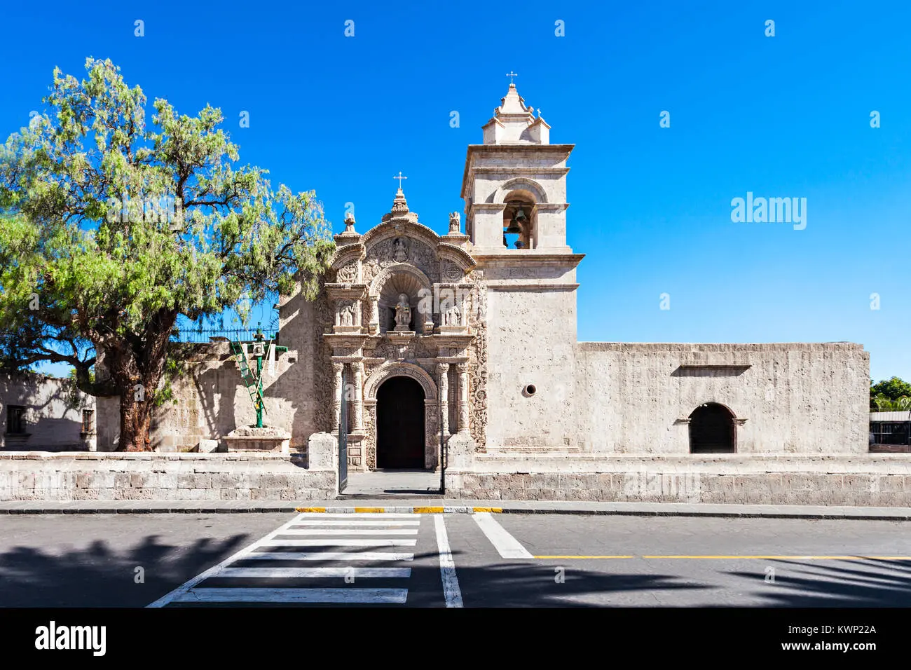 La Iglesia de Yanahuara: Un Tesoro Histórico en Arequipa - Cómo se llama la Iglesia de Yanahuara iglesia de yanahuara - Cómo se llama la Iglesia de Yanahuara