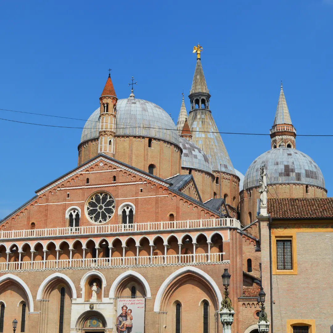 La Iglesia Católica en Estambul: Un Presente Complejo en un País Mayoritariamente Musulmán - Cómo se llaman las iglesias en Estambul iglesia catolica en estambul - Cómo se llaman las iglesias en Estambul