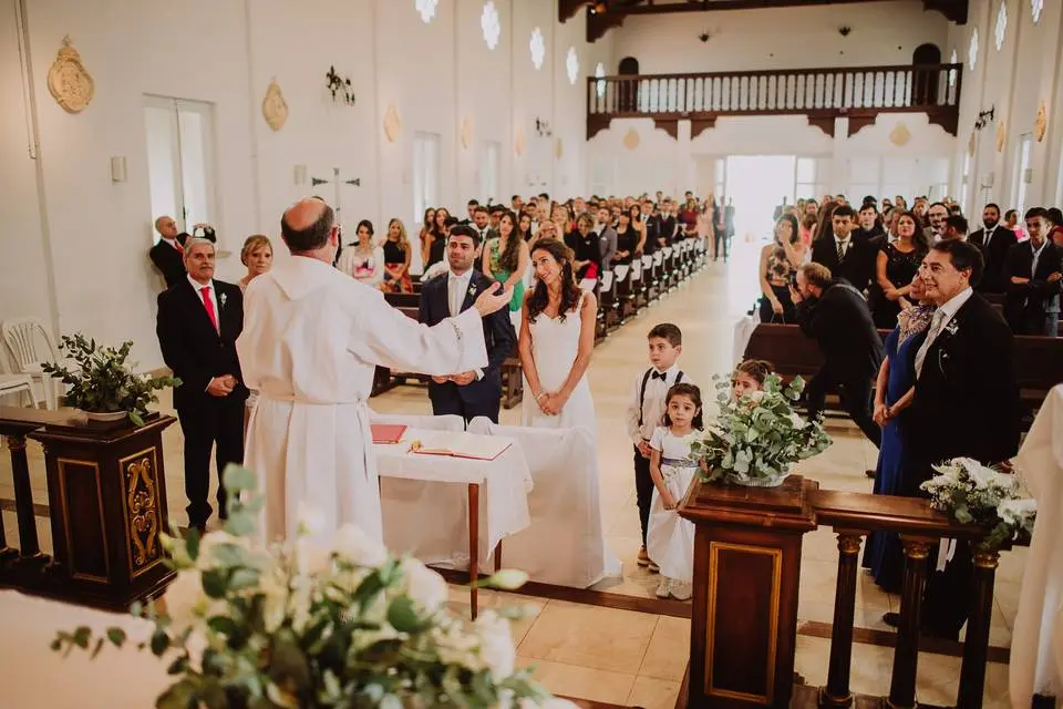 El protocolo de una boda en la iglesia - Cómo se lleva a cabo una ceremonia de matrimonio religioso protocolo de matrimonio en la iglesia - Cómo se lleva a cabo una ceremonia de matrimonio religioso