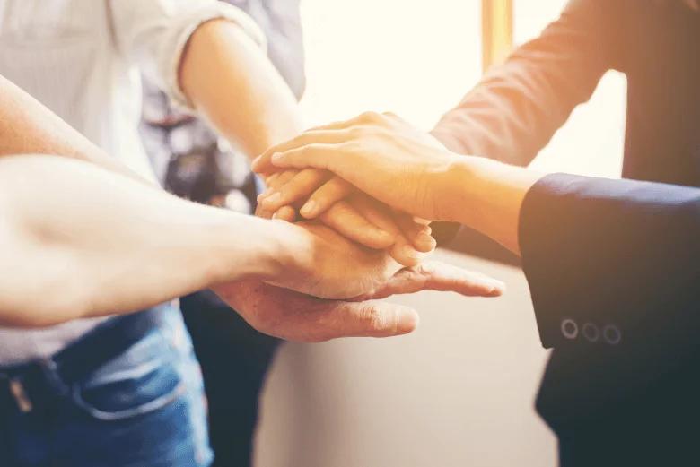 El Poder de la Unidad en la Iglesia: Un Llamado a la Fraternidad - Cómo se puede lograr la unidad de la iglesia el poder de la unidad en la iglesia - Cómo se puede lograr la unidad de la iglesia