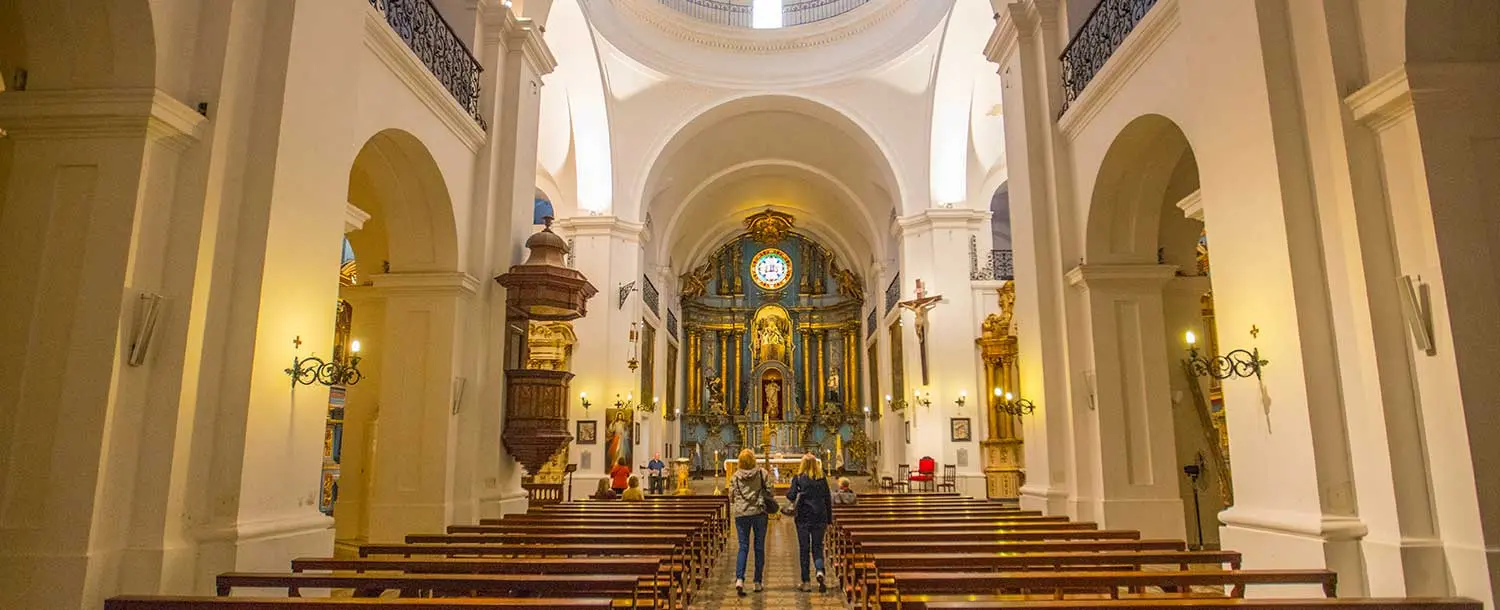 Iglesia San Ignacio de Loyola: Un Tesoro Arquitectónico en el Corazón de Buenos Aires - Cómo visitar los túneles de Buenos Aires iglesia san ignacio de loyola capital federal - Cómo visitar los túneles de Buenos Aires