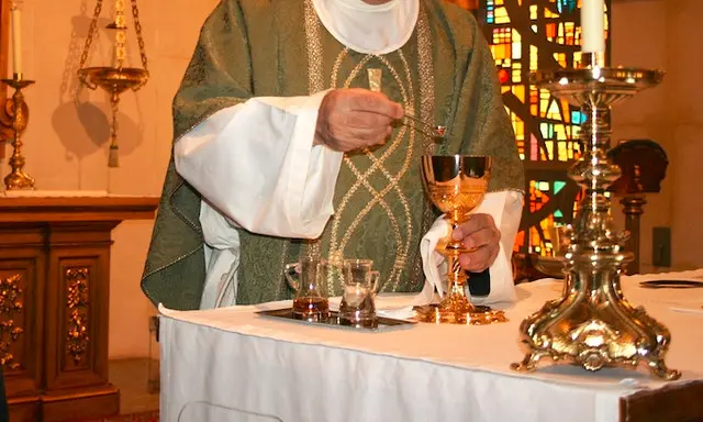 El Ofertorio en la Santa Misa: Un Acto de Amor y Entrega - Cuál es el orden de las ofrendas en la Misa el ofertorio en la santa misa - Cuál es el orden de las ofrendas en la Misa