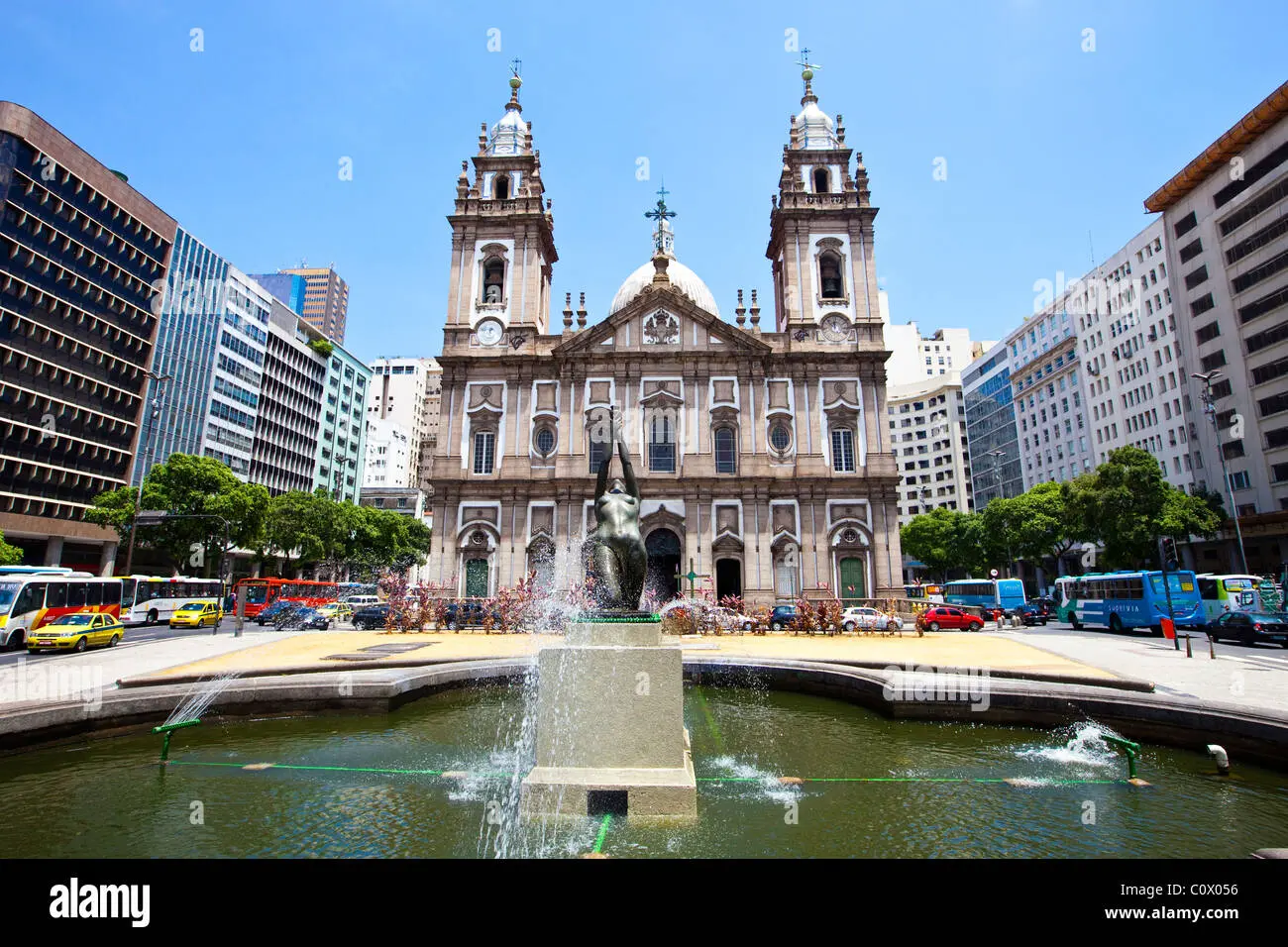 La Iglesia de la Candelaria: Un Icono Histórico y Religioso de Río de Janeiro - Cuál es el significado de Candelaria iglesia candelaria rio de janeiro - Cuál es el significado de Candelaria