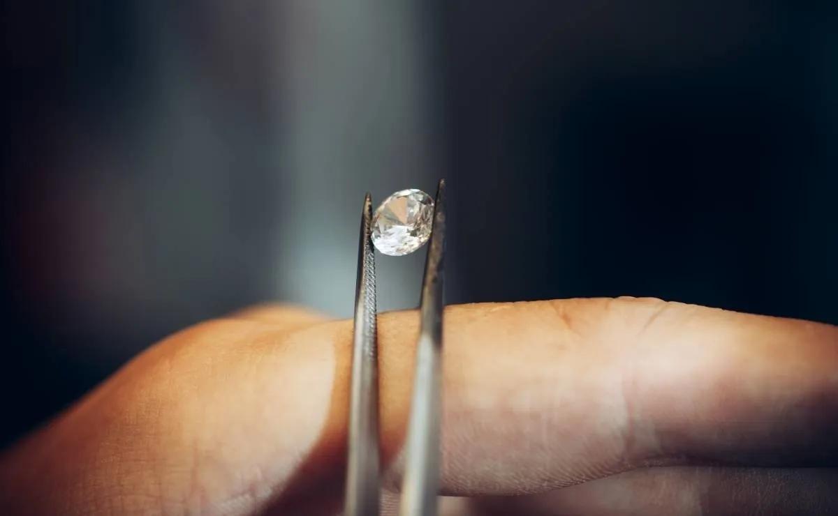 El Coraz贸n de Diamante en la Biblia: Fortaleza y Pureza - Cu谩l es el significado del diamante en la Biblia corazon de diamante biblia - Cu谩l es el significado del diamante en la Biblia