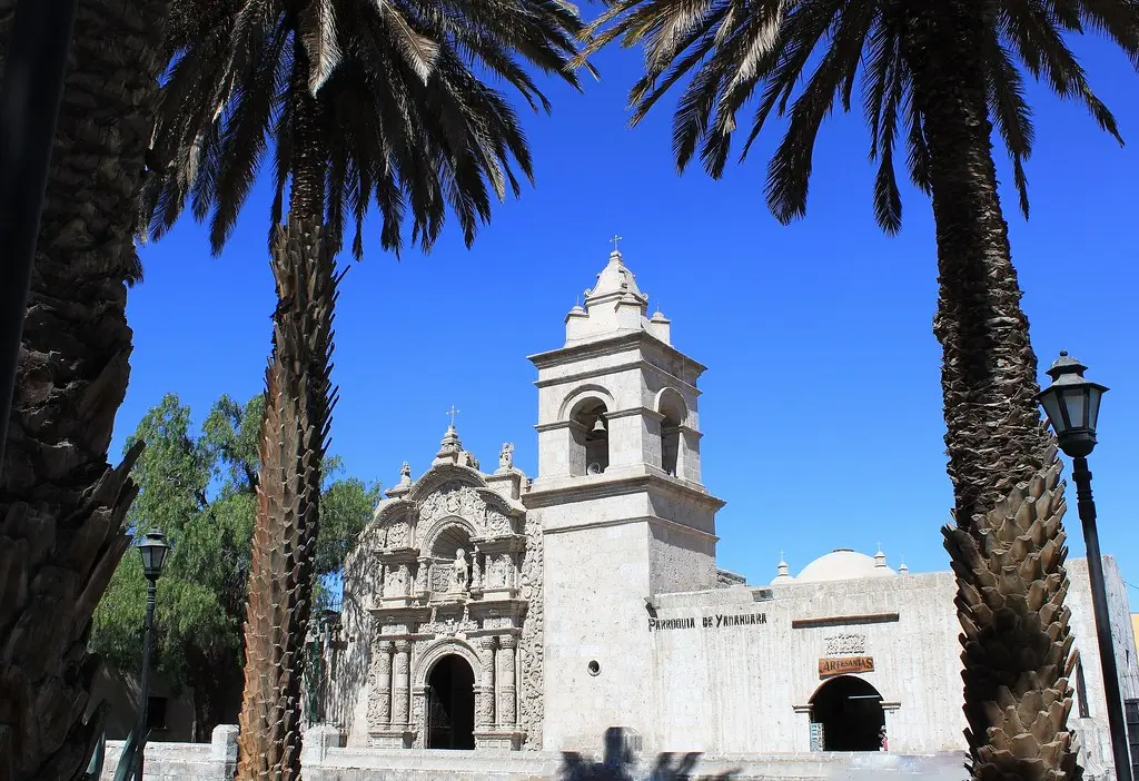 La Iglesia de Yanahuara: Un Tesoro Histórico en Arequipa - Cuál es la historia del Mirador de Yanahuara iglesia de yanahuara - Cuál es la historia del Mirador de Yanahuara