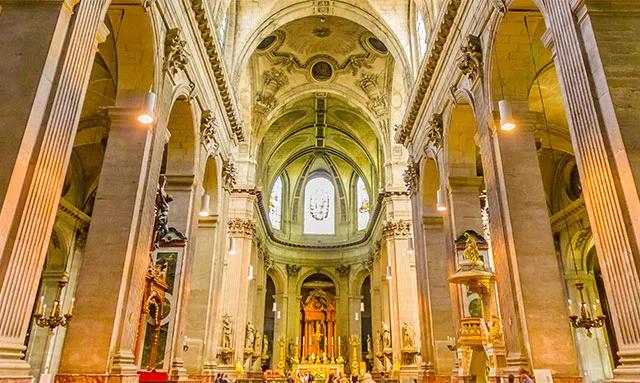 La Iglesia de Saint-Sulpice: Un Tesoro Histórico y Artístico en el Corazón de París - Cuál es la iglesia más antigua de París iglesia de saint sulpice - Cuál es la iglesia más antigua de París