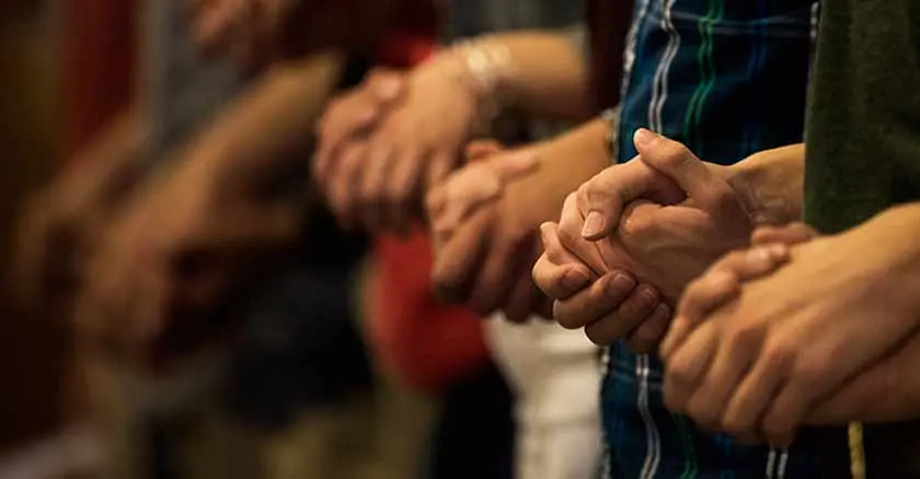 Cómo Rezar el Padre Nuestro en Misa - Cuál es la postura correcta para rezar el Padrenuestro como rezar el padre nuestro en misa - Cuál es la postura correcta para rezar el Padrenuestro