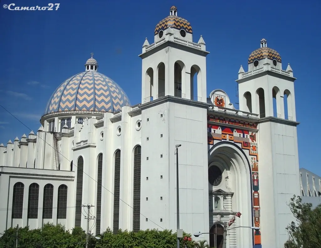 Historia de la Iglesia en El Salvador: Un Viaje de Fe y Transformación - Cuándo comenzó el cristianismo en El Salvador historia de la iglesia en el salvador - Cuándo comenzó el cristianismo en El Salvador