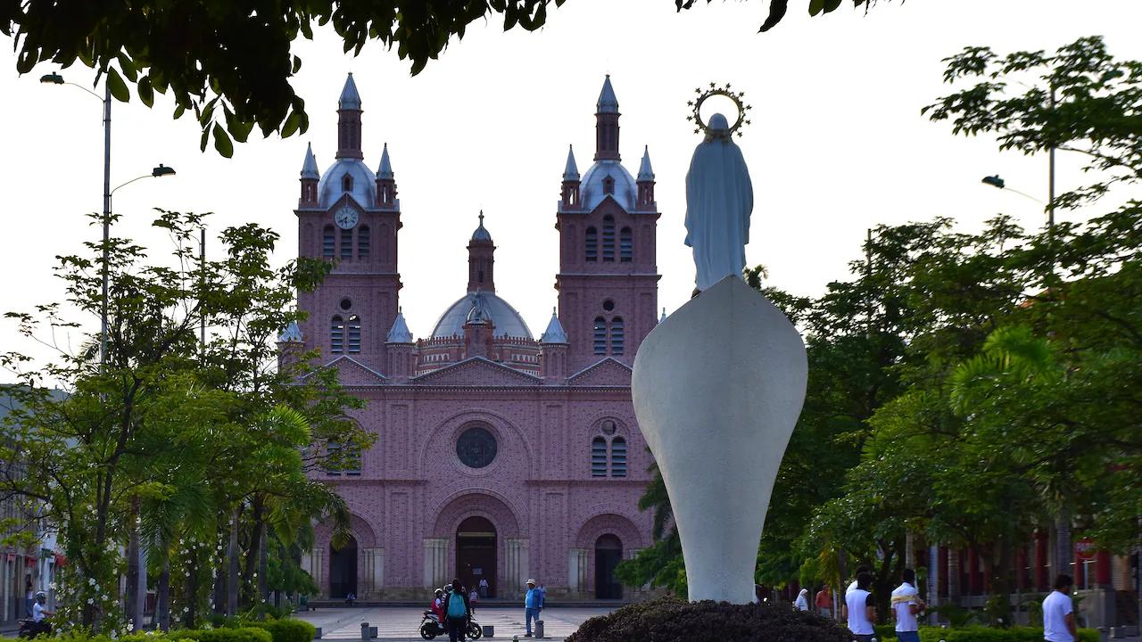 La Misa en Honor al Señor de los Milagros: Un Viaje de Fe y Devoción - Cuándo es la celebración del Señor de los Milagros misa en honor al señor de los milagros - Cuándo es la celebración del Señor de los Milagros