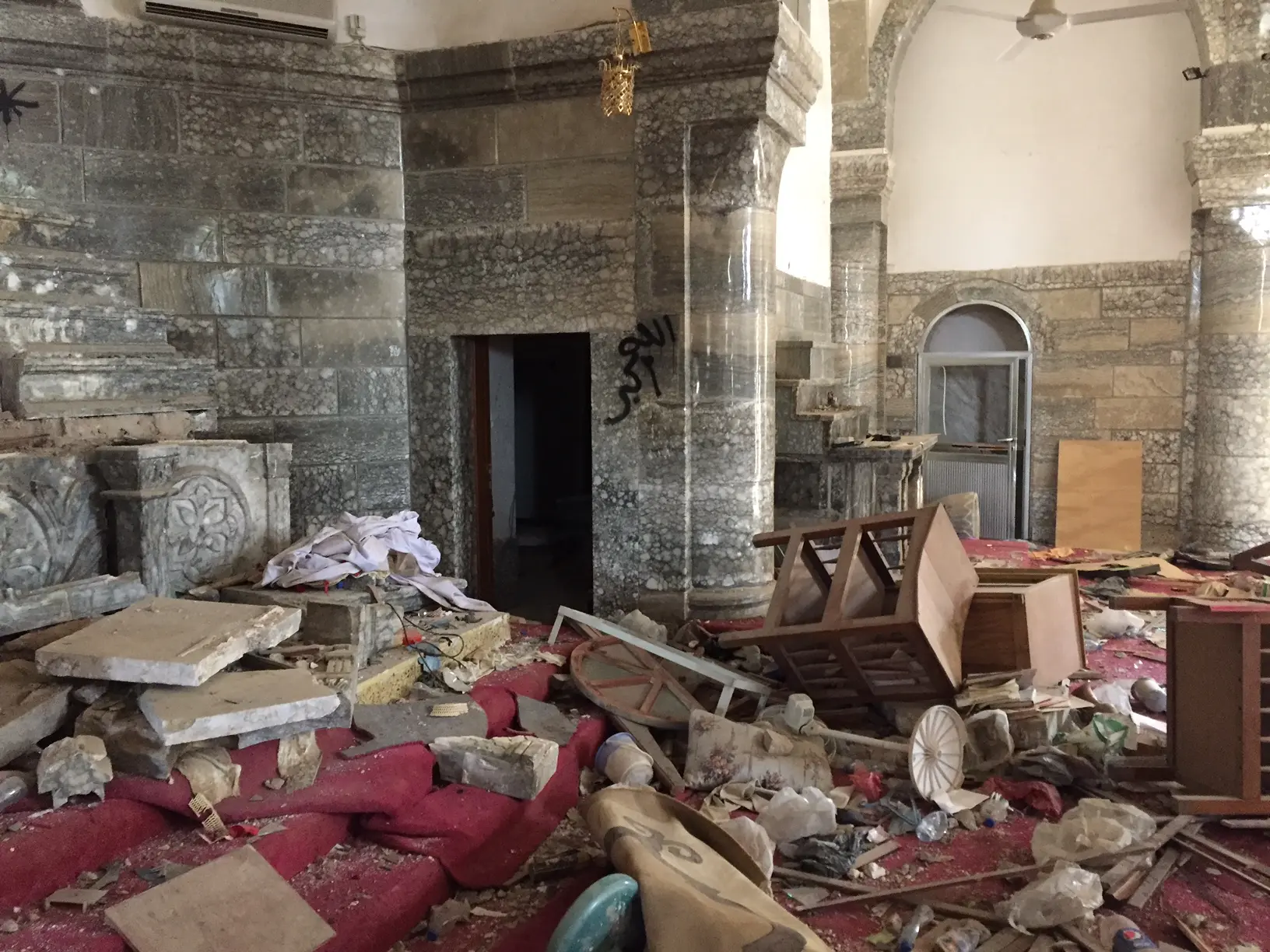 La Separación Iglesia-Estado en España: Un Proceso Histórico Complejo - Cuándo se separó la Iglesia del Estado en España iglesia destruida - Cuándo se separó la Iglesia del Estado en España