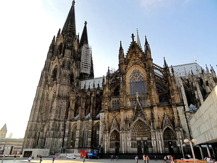 La Iglesia Católica Alemana: Una Historia de Tradición y Cambio - Cuántas iglesias católicos hay en Alemania iglesia catolica alemana - Cuántas iglesias católicos hay en Alemania