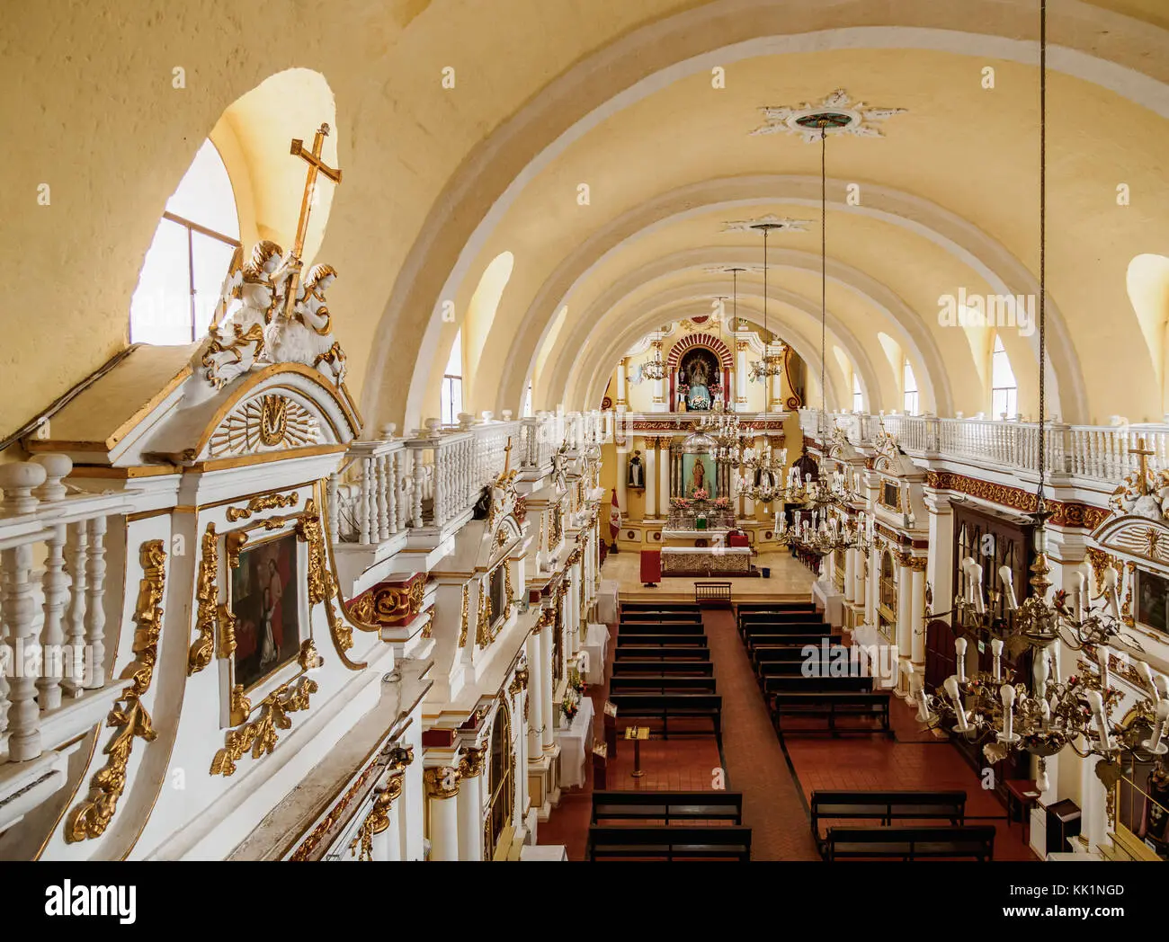 Iglesia de Santa Catalina de Arequipa: Un Tesoro Histórico y Artístico - Cuánto cuesta la entrada al Monasterio de Santa Catalina iglesia santa catalina arequipa - Cuánto cuesta la entrada al Monasterio de Santa Catalina