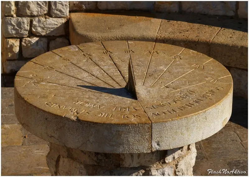 El Reloj de Acaz: Un Milagro de Tiempo y Fe - Cuánto tiempo es 10 grados en el reloj de Acaz el reloj de acaz biblia - Cuánto tiempo es 10 grados en el reloj de Acaz