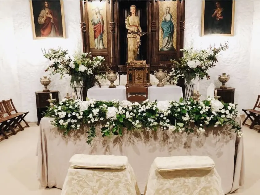 Flores de Iglesia para una Boda: Tutorial Completa para Elegir y Presupuesto - Cuánto valen las flores en una boda flores iglesia boda - Cuánto valen las flores en una boda