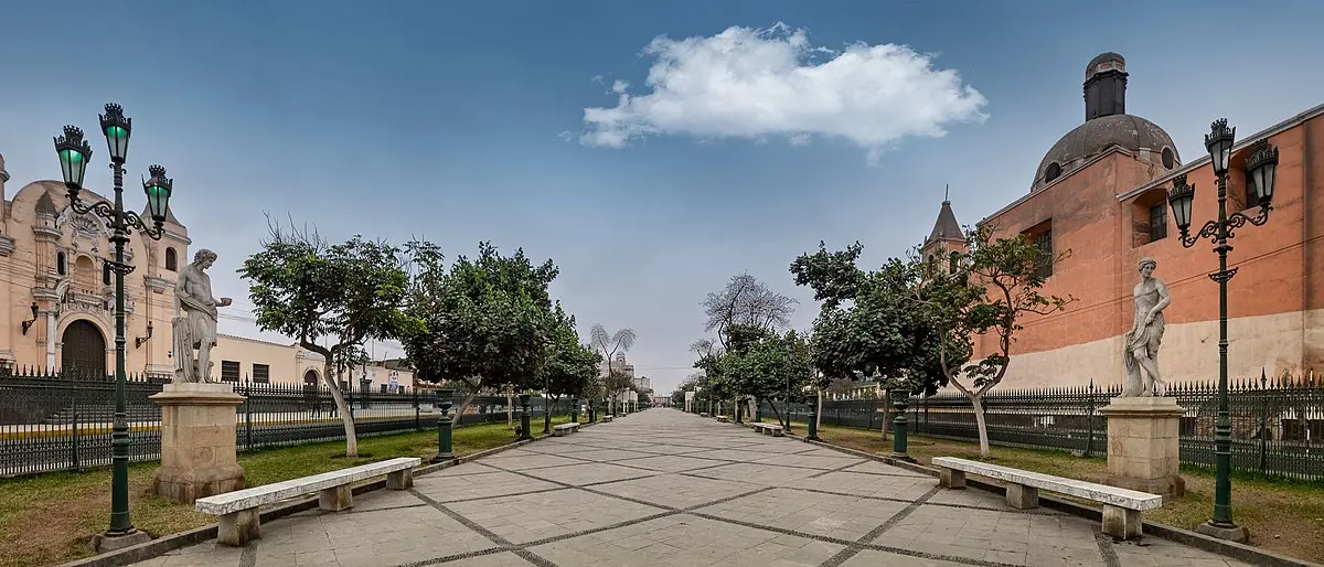 Iglesia de los Descalzos: Un Viaje a Través del Tiempo en el Rímac - Cuántos años tiene la Alameda de los Descalzos iglesia de los descalzos - Cuántos años tiene la Alameda de los Descalzos