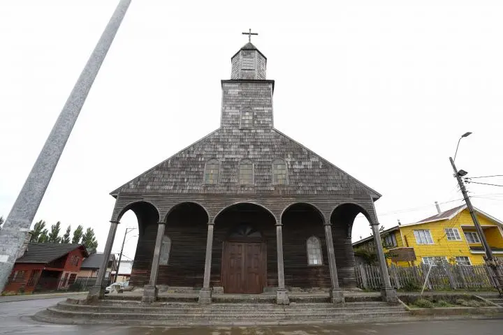 iglesia de achao chiloe - Cuántos años tiene la Iglesia de Achao