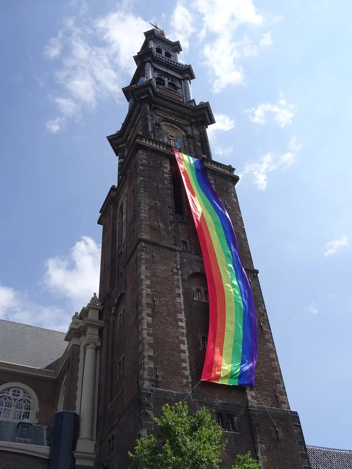 Iglesia LGBT: Un Espacio de Acogida y Afirmación - Dónde nació la comunidad LGBT iglesia lgbt - Dónde nació la comunidad LGBT