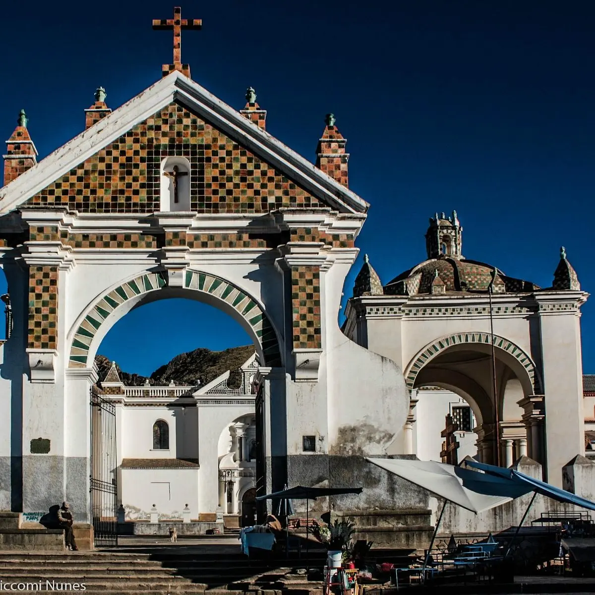 La Iglesia de Copacabana: Un Santuario de Fe y Milagros en Bolivia - Dónde se encuentra el Santuario de la Virgen de Copacabana iglesia copacabana bolivia - Dónde se encuentra el Santuario de la Virgen de Copacabana
