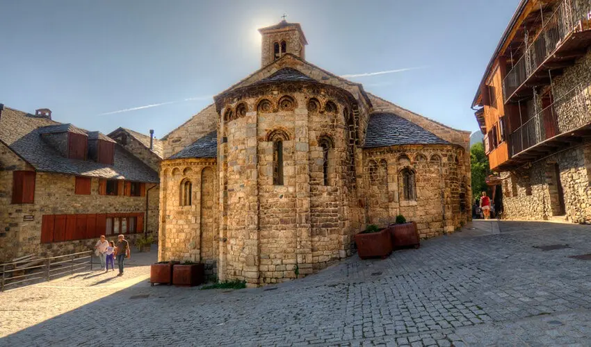 Iglesia de Planta Basilical: Un Viaje a través de la Historia de la Arquitectura Religiosa - Dónde tuvo su origen la planta basilical iglesia de planta basilical - Dónde tuvo su origen la planta basilical