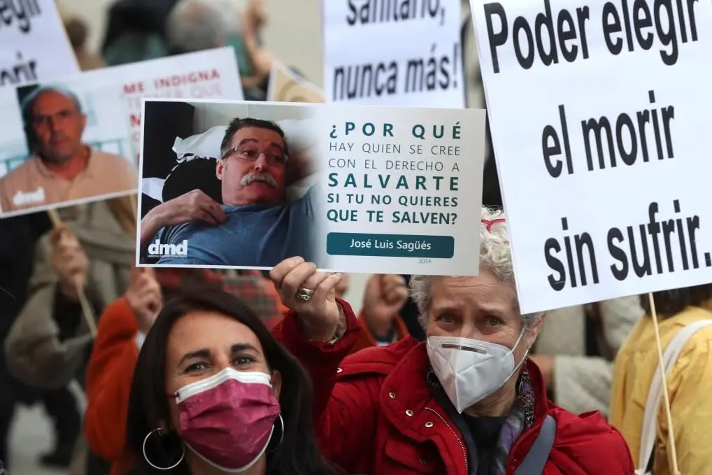 La Iglesia en Contra de la Eutanasia: Un Análisis Profundo - Está la eutanasia en contra de la religión la iglesia en contra de la eutanasia - Está la eutanasia en contra de la religión