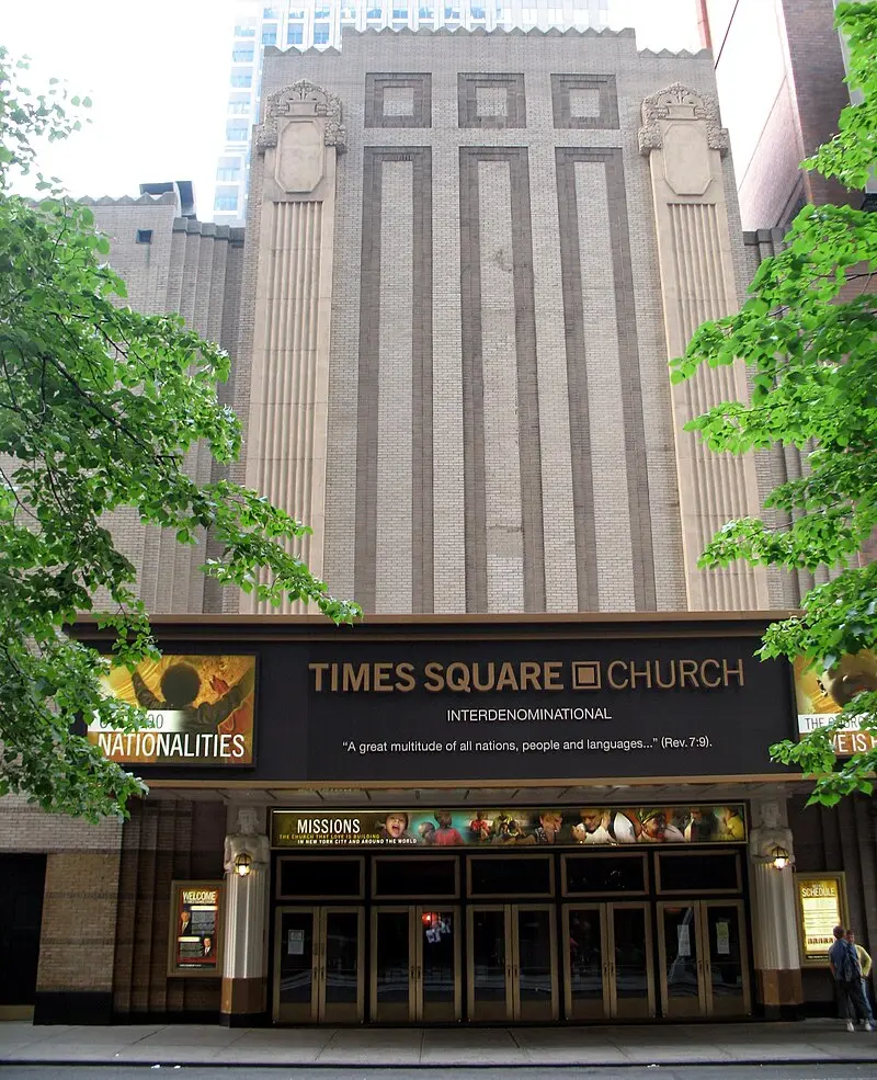 La Iglesia de Times Square: Un Faro de Fe en la Ciudad que Nunca Duerme - How many attend Times Square Church times square church misa gospel - How many attend Times Square Church