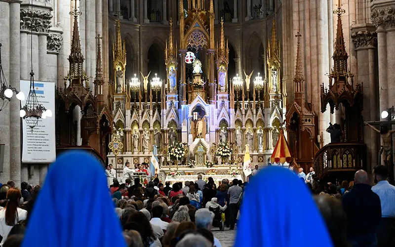 La Iglesia de Luján: Un Santuario de Fe y Devoción - Qué días bautizan en Luján iglesia de lujan horarios - Qué días bautizan en Luján
