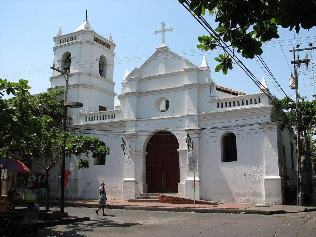 La Iglesia de Santa Marta: Un Santuario de Fe y Devoción - Qué días son las misas de la Virgen de Santa Marta iglesia santa marta - Qué días son las misas de la Virgen de Santa Marta