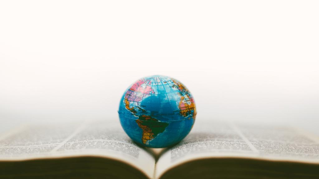 La Importancia de las Misiones Bíblicas: Un Llamado a la Predicación del Evangelio - Qué dice en Romanos 10 15 misiones biblia - Qué dice en Romanos 10 15