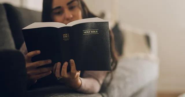 Servir a los demás según la Biblia: Un llamado a la acción - Qué dice la Biblia sobre el servir como servir a los demas segun la biblia - Qué dice la Biblia sobre el servir