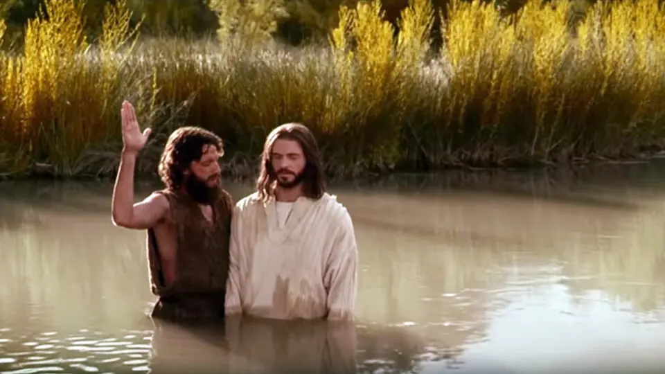 El Bautismo de Juan el Bautista: Un Acontecimiento Crucial en la Biblia - Qué dice Lucas 3 21 bautismo de juan el bautista biblia - Qué dice Lucas 3 21