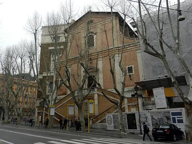Iglesia de Santa María de la Concepción: Una Joya Arquitectónica y Espiritual en Roma - Qué es la Cripta de los Capuchinos iglesia santa maria de la concepcion roma - Qué es la Cripta de los Capuchinos