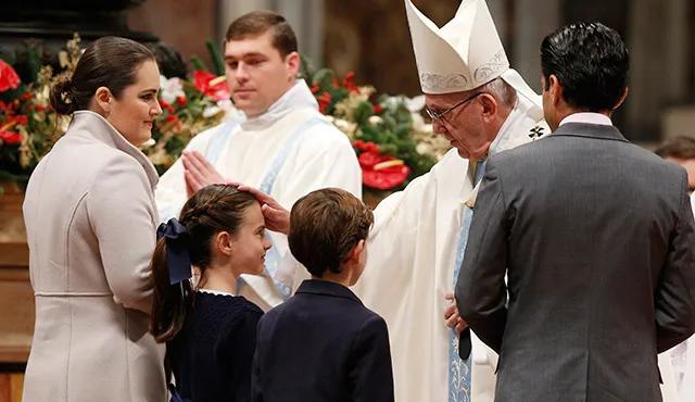 que es la familia para la iglesia catolica - Qué es la familia según el Catecismo de la Iglesia Católica