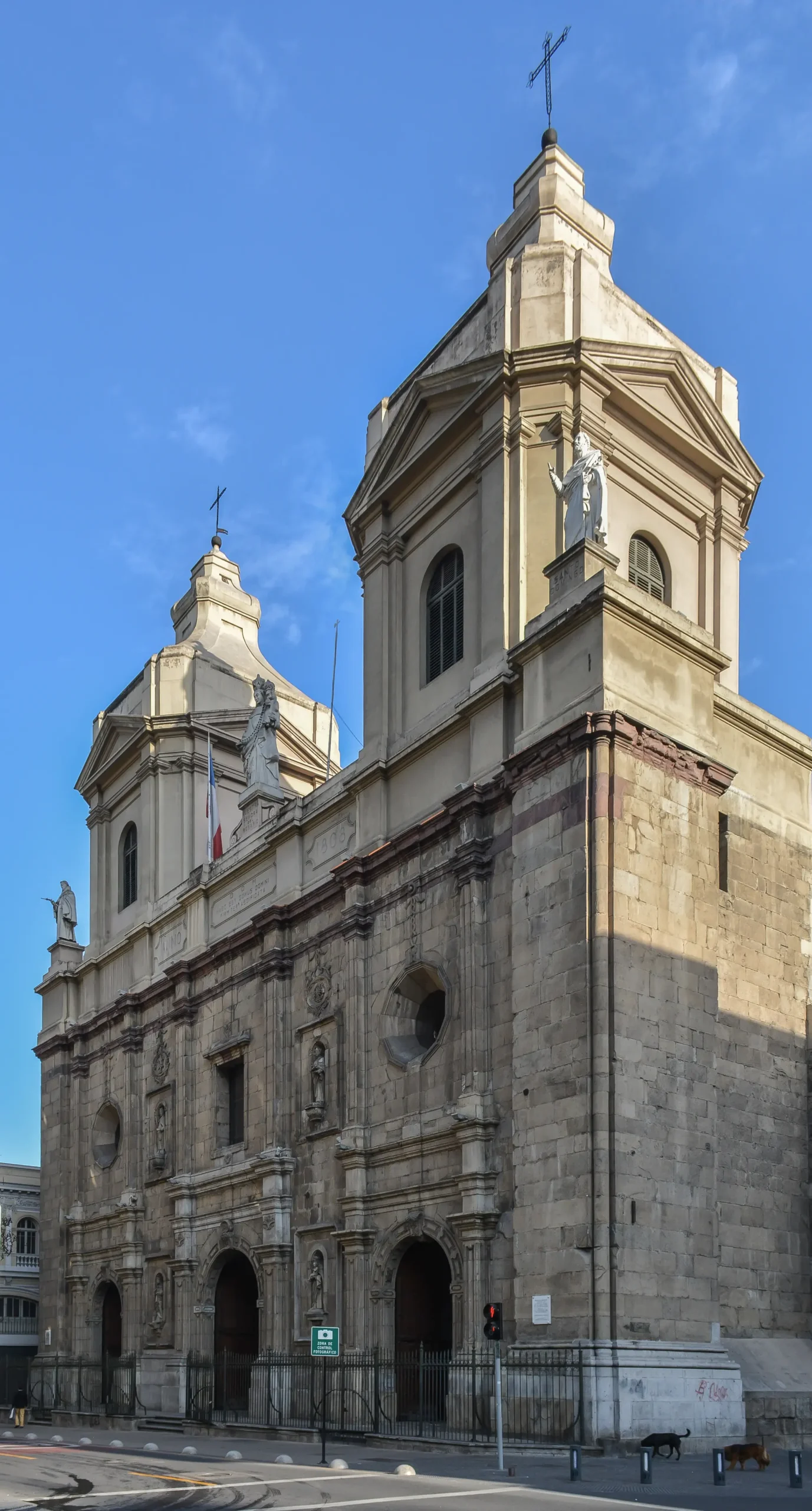 La Iglesia y la Santidad: Un Viaje a la Luz - Qué es la santidad de la Iglesia santo iglesia - Qué es la santidad de la Iglesia