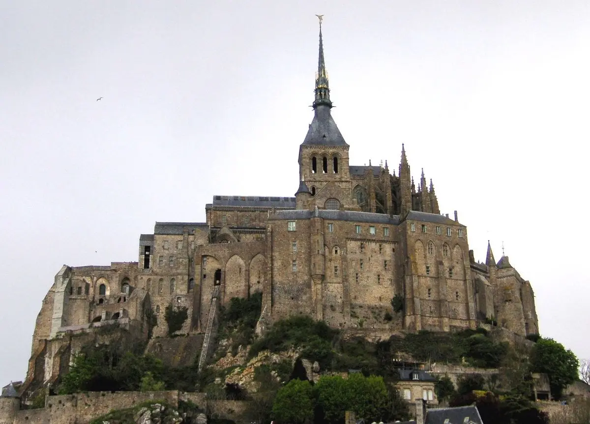 iglesia o monasterio regido por un abad - Qué es una abadía iglesia