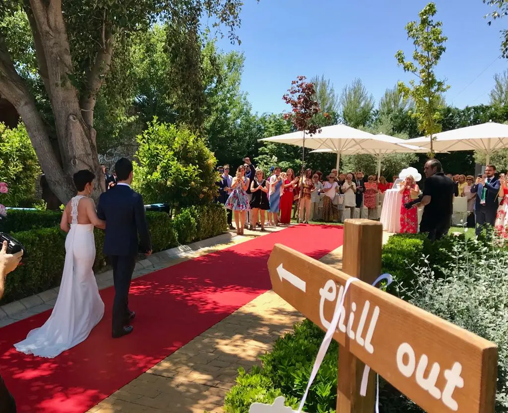 boda religiosa fuera de la iglesia - Qué es una boda simbólica
