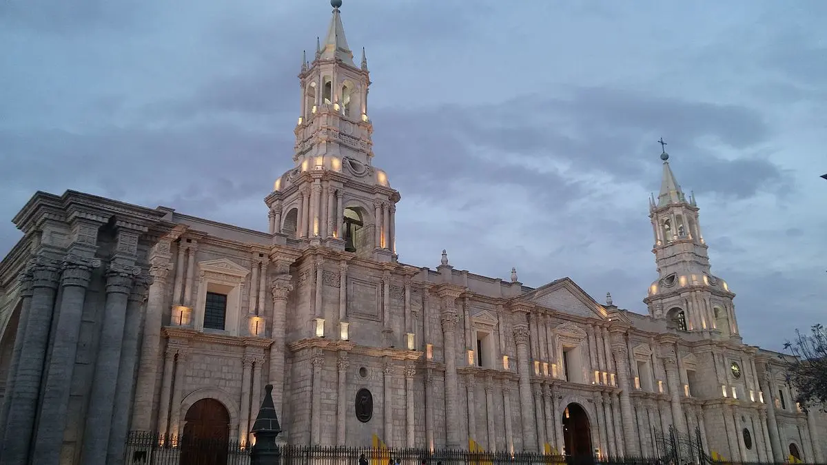 Iglesia de Santo Domingo en Arequipa: Un Tesoro Histórico y Artístico - Qué estilo es la Catedral de Arequipa iglesia santo domingo arequipa - Qué estilo es la Catedral de Arequipa