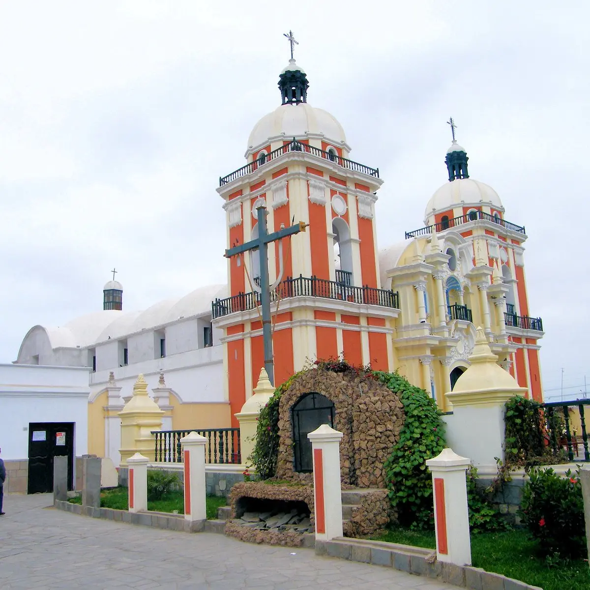 La Iglesia de Chilca: Un Santuario de Fe y Tradición - Qué hay de bueno en Chilca iglesia de chilca - Qué hay de bueno en Chilca
