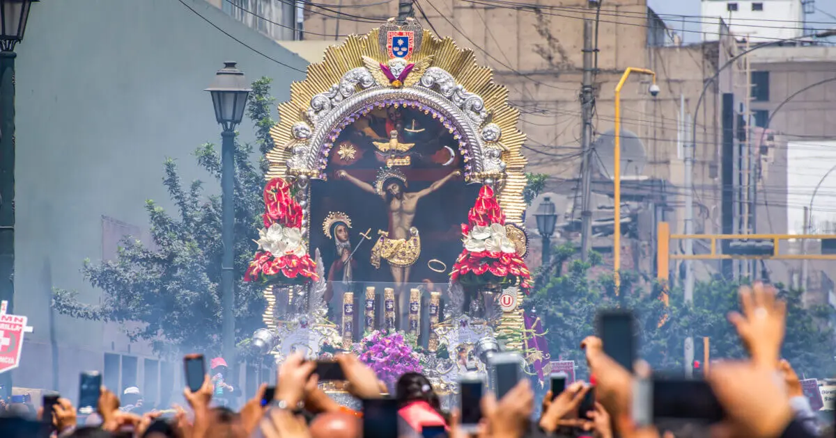 La Iglesia de Buga: Un Santuario de Fe y Milagros - Qué milagro se le atribuye al Señor de los Milagros iglesia de buga colombia - Qué milagro se le atribuye al Señor de los Milagros