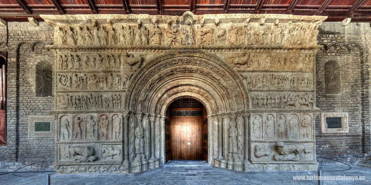 La Iglesia de Ripoll: Un Viaje a Través de la Historia y la Fe - Qué orden religiosa fundó el monasterio de Ripoll iglesia de ripoll - Qué orden religiosa fundó el monasterio de Ripoll