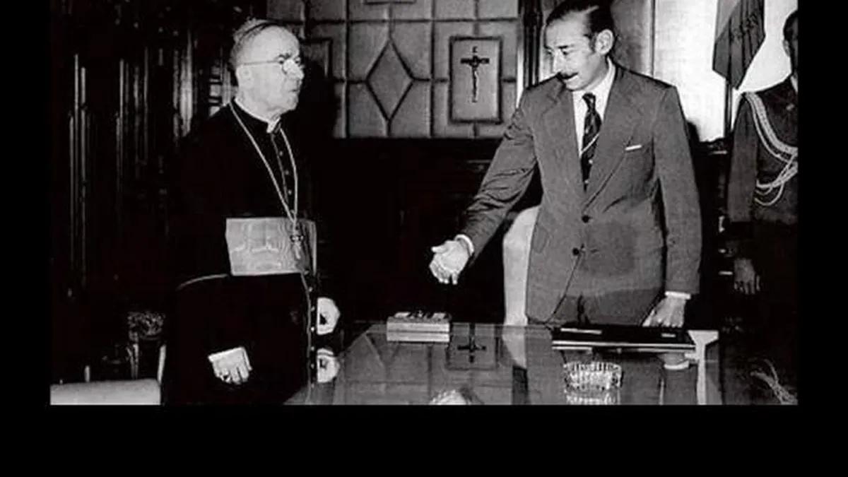 la iglesia en la dictadura militar argentina - Qué pasó en la Argentina entre los años 1976 y 1983