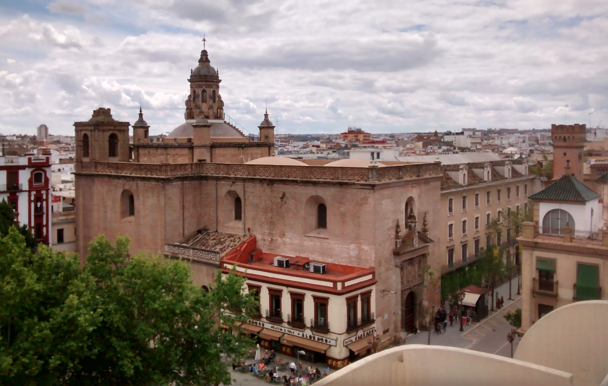 La Iglesia de la Anunciación: Un Santuario de Fe y Arte - Qué pasó en la Basilica de la Anunciación iglesia de la anunciación - Qué pasó en la Basilica de la Anunciación